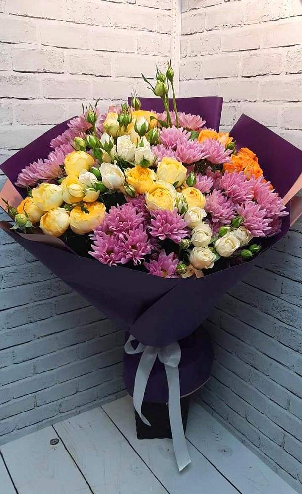 Букет цветов из: Хризантемы и Розы в Львовском