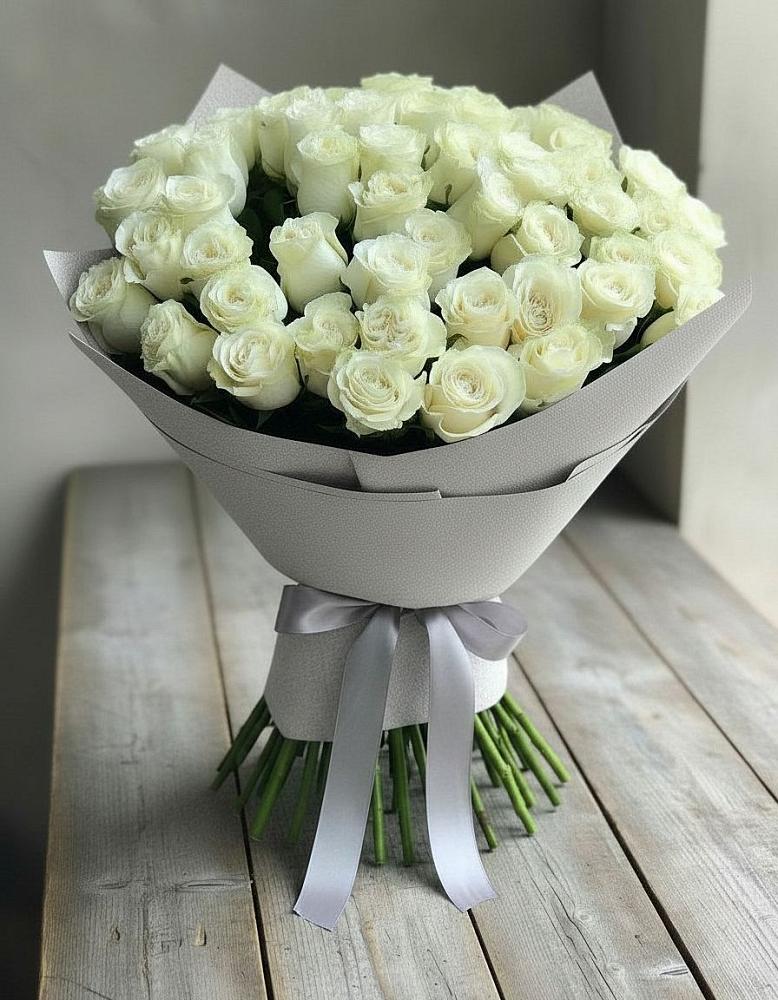 Букет 35 Белых роз в Львовском