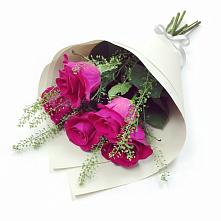 Букет цветов из:  Розы в Львовском
