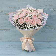 Букет цветов из:  Гвоздики в Львовском