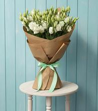 Букет цветов из:  Лизиантусы в Львовском