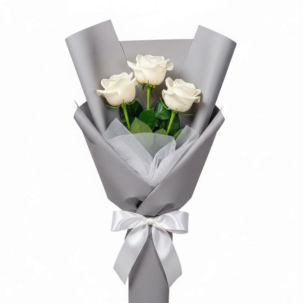 Букет 3 белые розы в Львовском