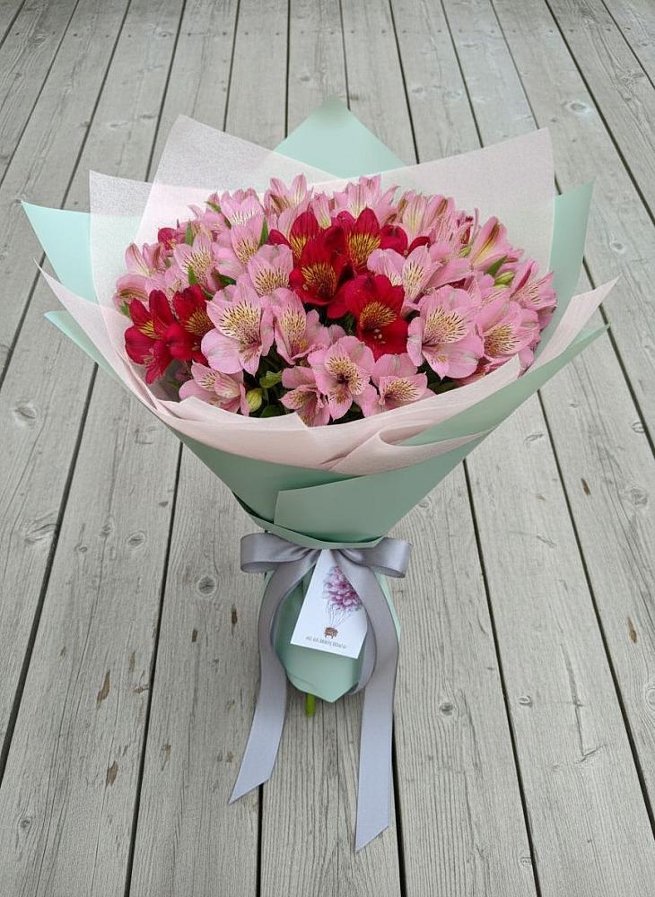 Букет цветов из: Альстромерии в Львовском