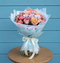 Букет цветов из:  Хризантемы и Розы #REPLACE_PRED# Львовском